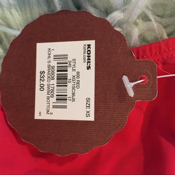 So bathing suit - Picture 5 of 5